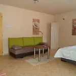 בית הארחה Istvan Vendeghaz *