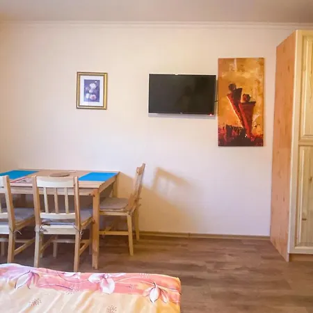 Istvan Vendeghaz * Eğri